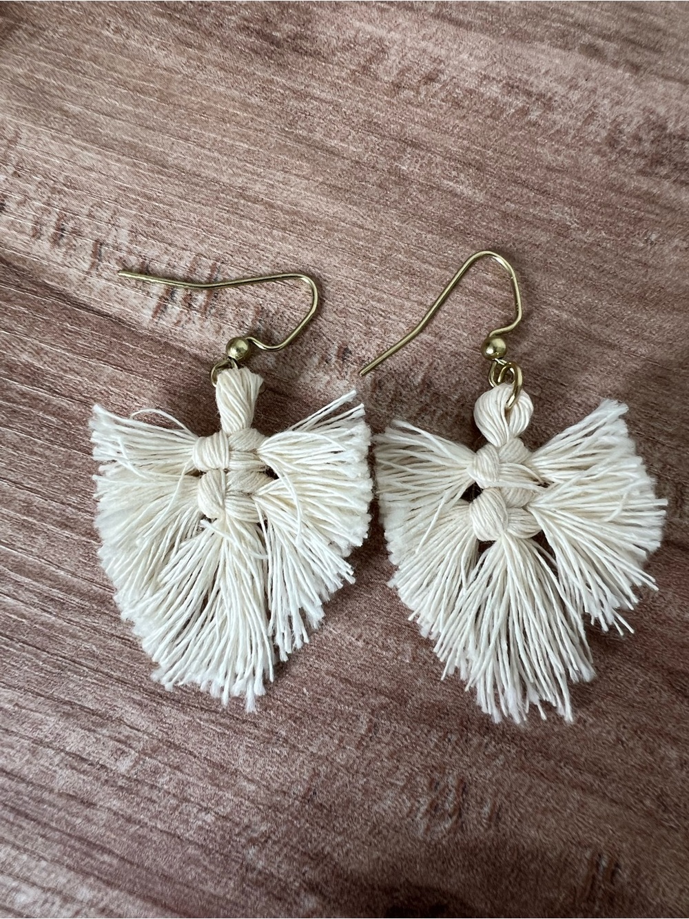 Handmade Macramé Fringe Earrings in Cream